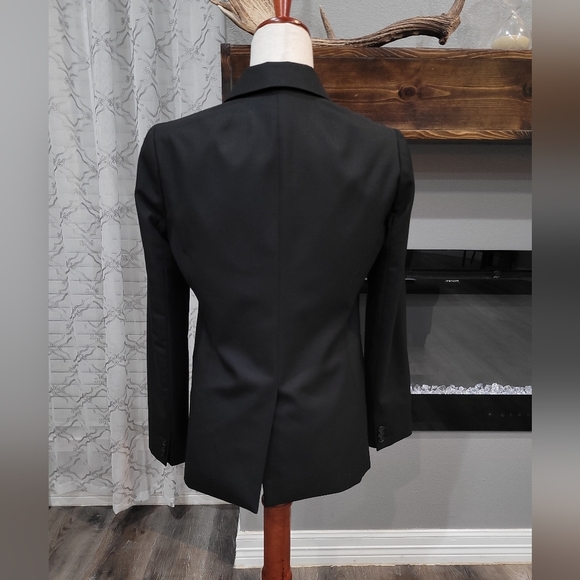 J. CREW Wool Jacket, Size 2, Excelent Condition - Picture 4 of 6